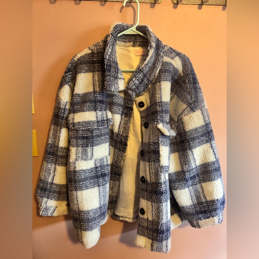 NWOT Pink Lily Blue Plaid Sherpa Jacket